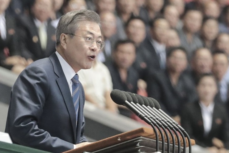 Az észak-koreaiak pozitívan vélekednek Mun elnökről